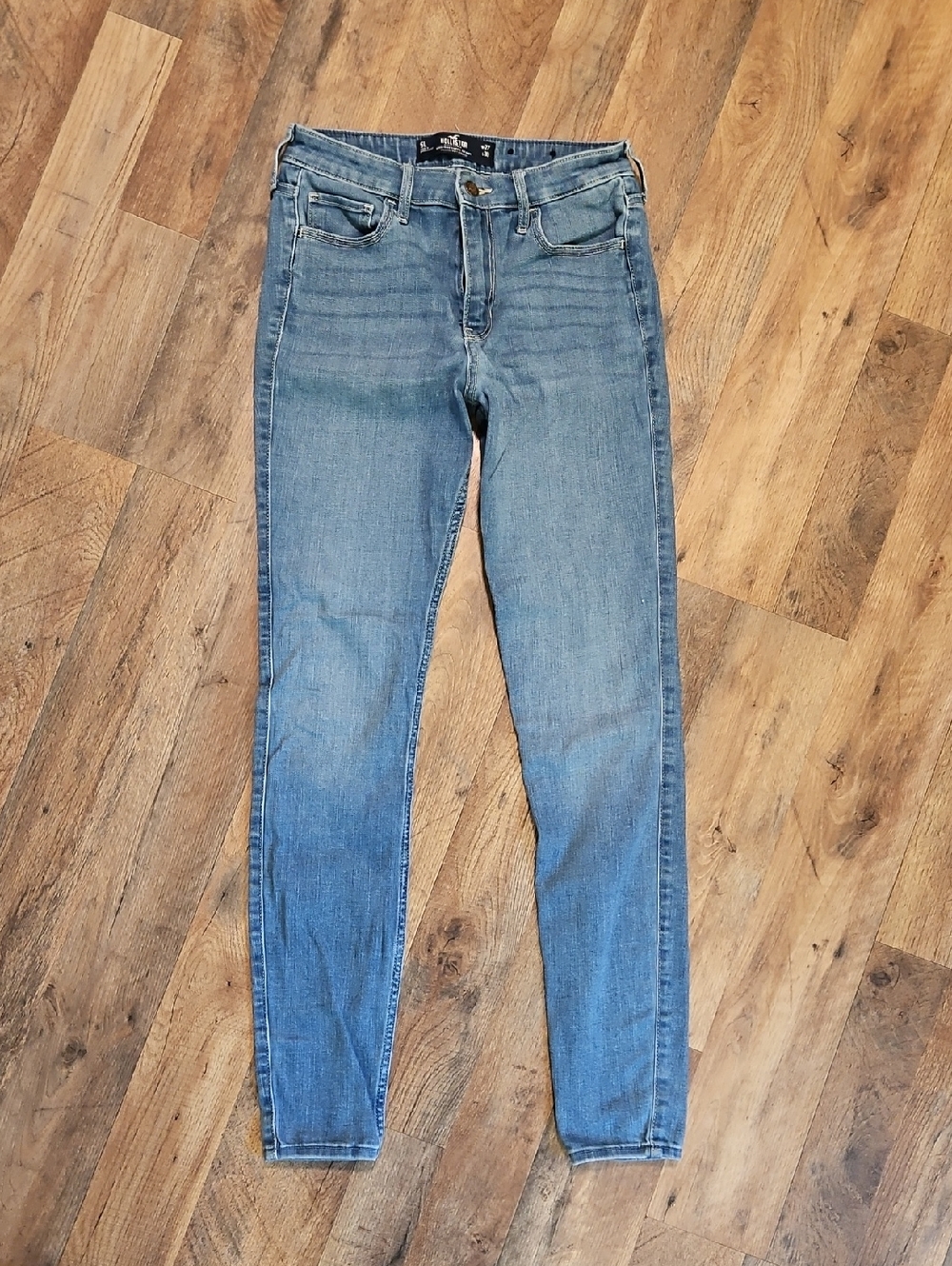 👖Hollister Women's High Rise Super Skinny Jeans